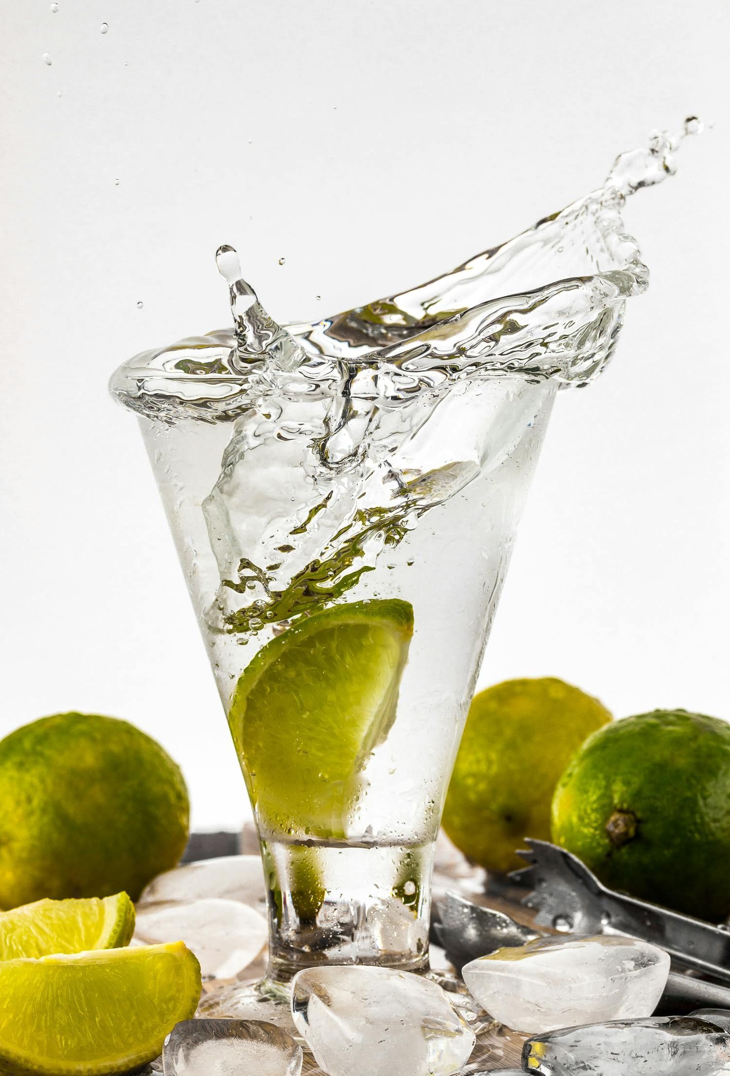 club soda with lime