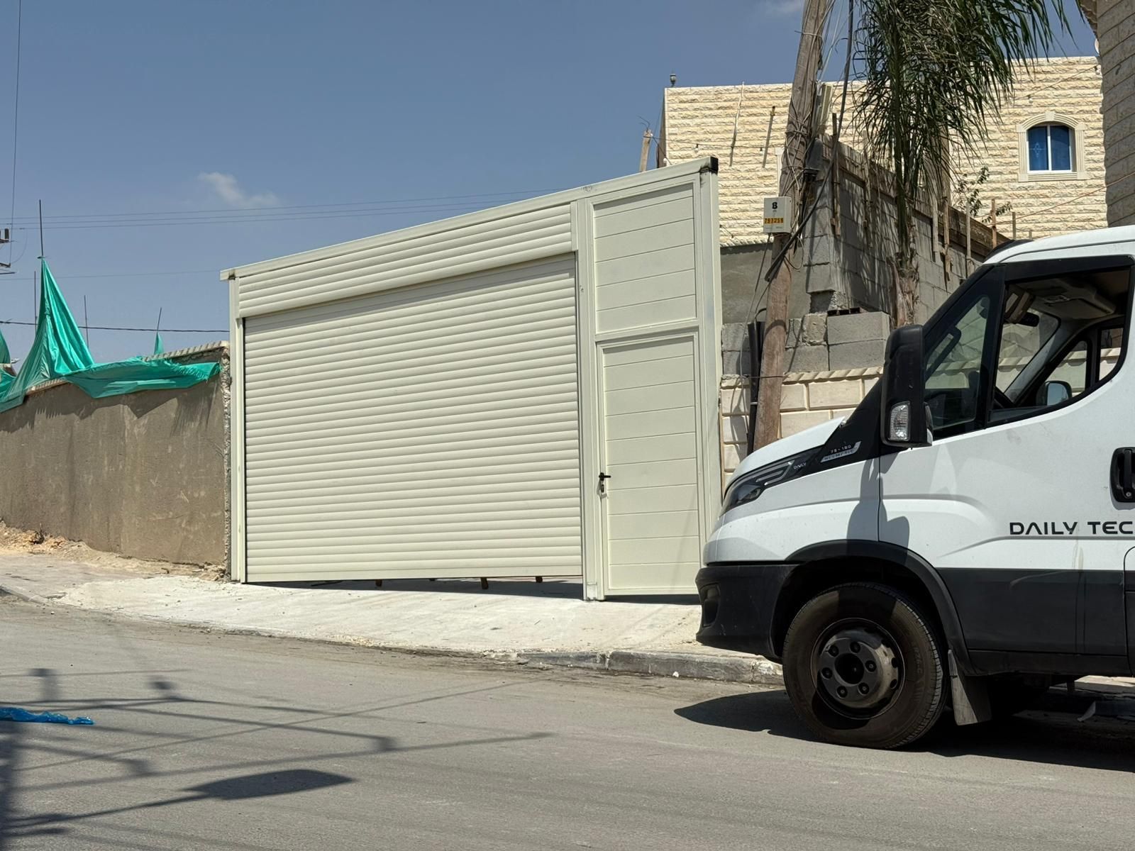 תריסים לחניות