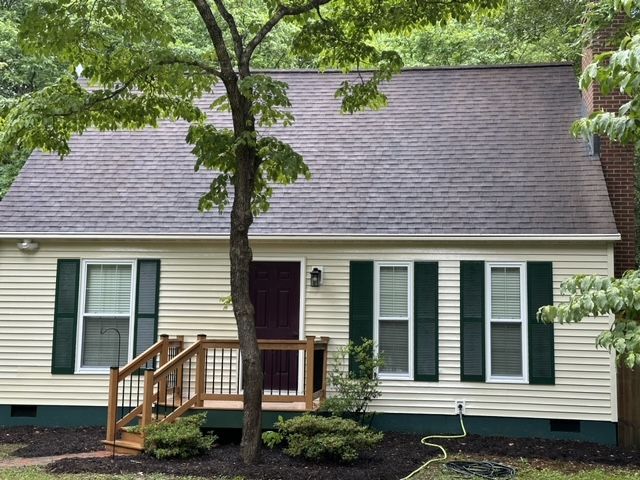 House cleaning job in  Gloucester, VA.