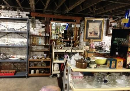 flea market vendors