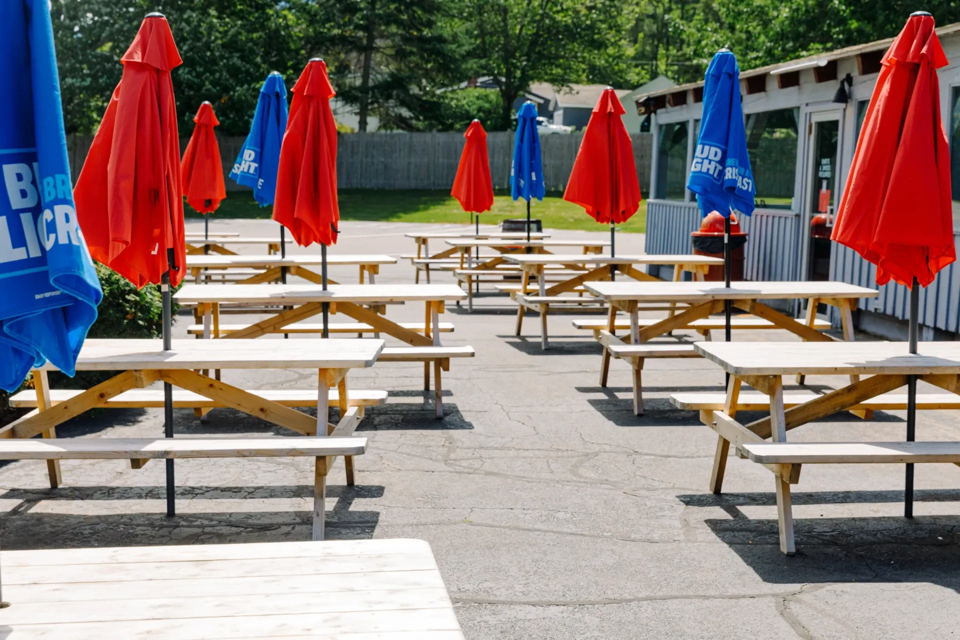 Outside seating area at Ken's Seafood Restaurant.