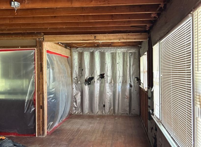 asbestos removal process - containment 2