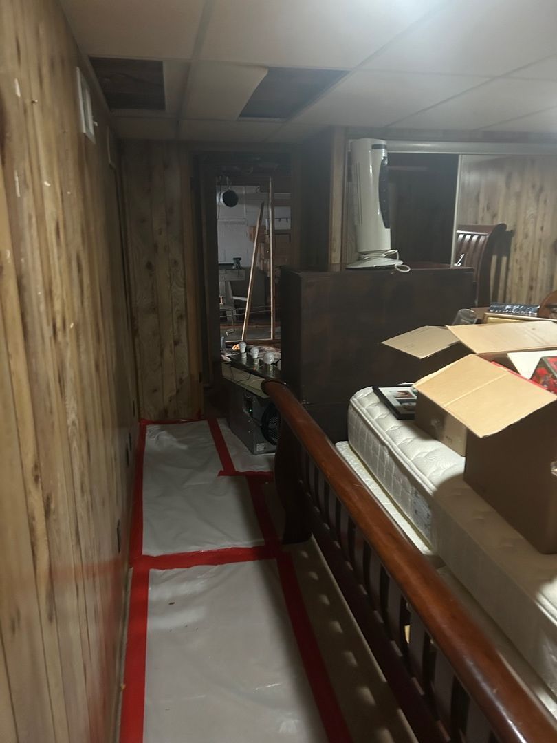 Content cleaning process for personal belongings after fire damage in Florissant home