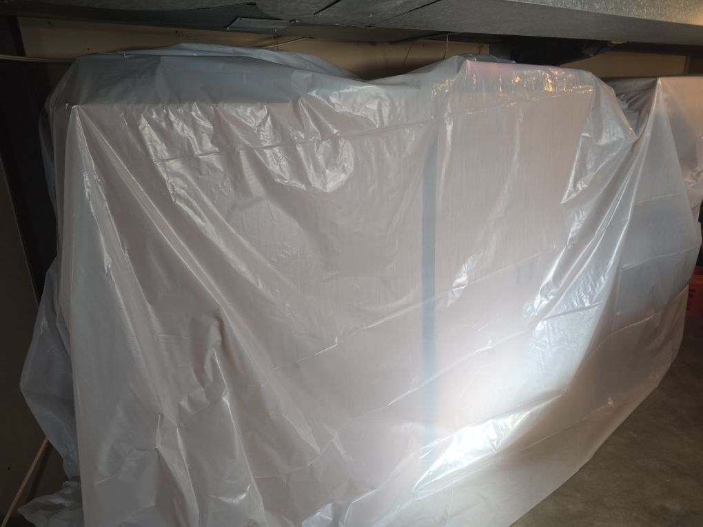 Detailed content cleaning of belongings during final restoration phase