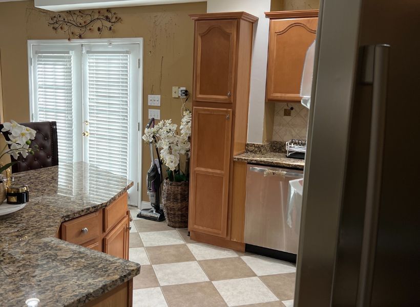 kitchen before demo