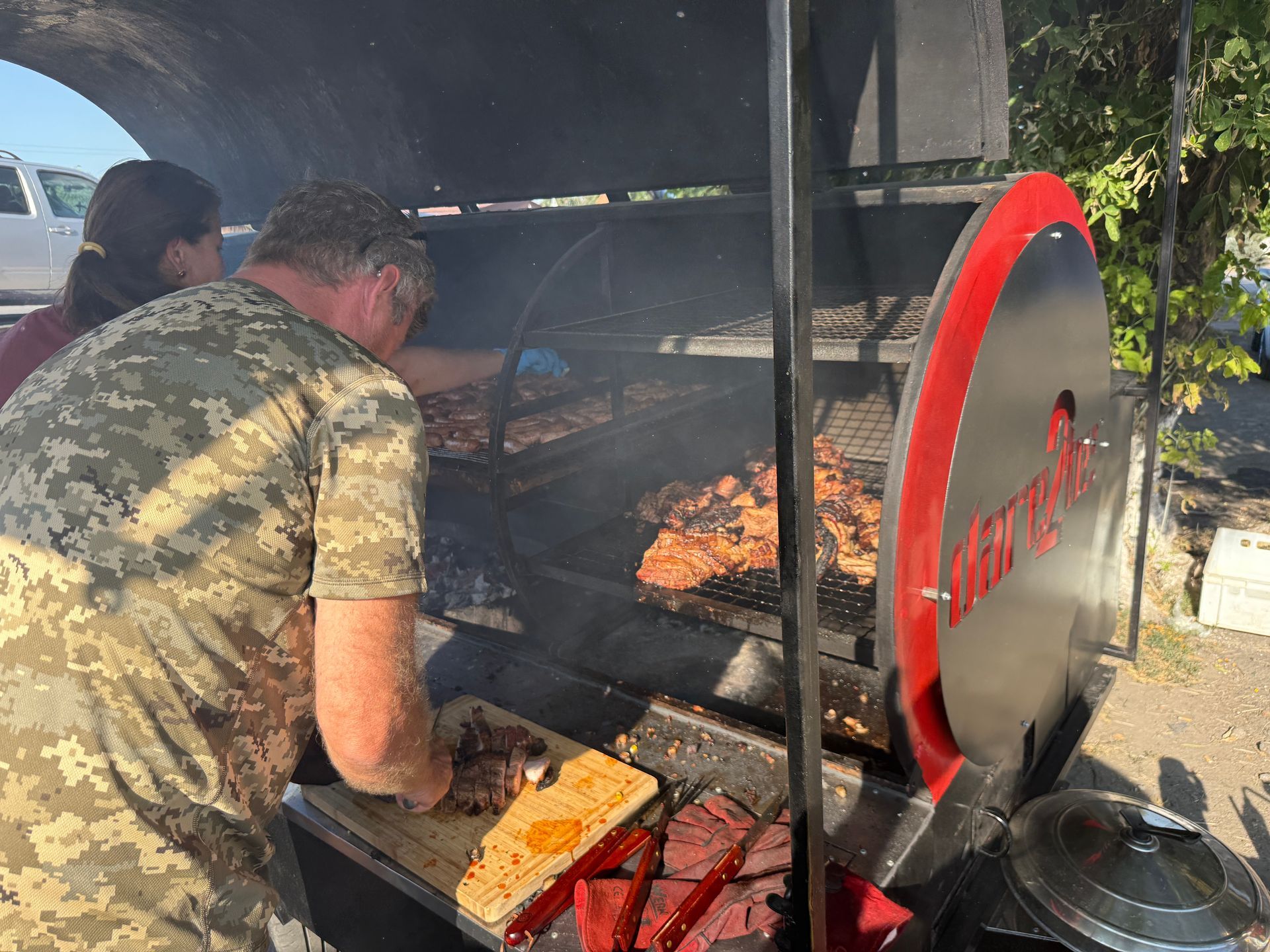 dare2be grilling i ukraina