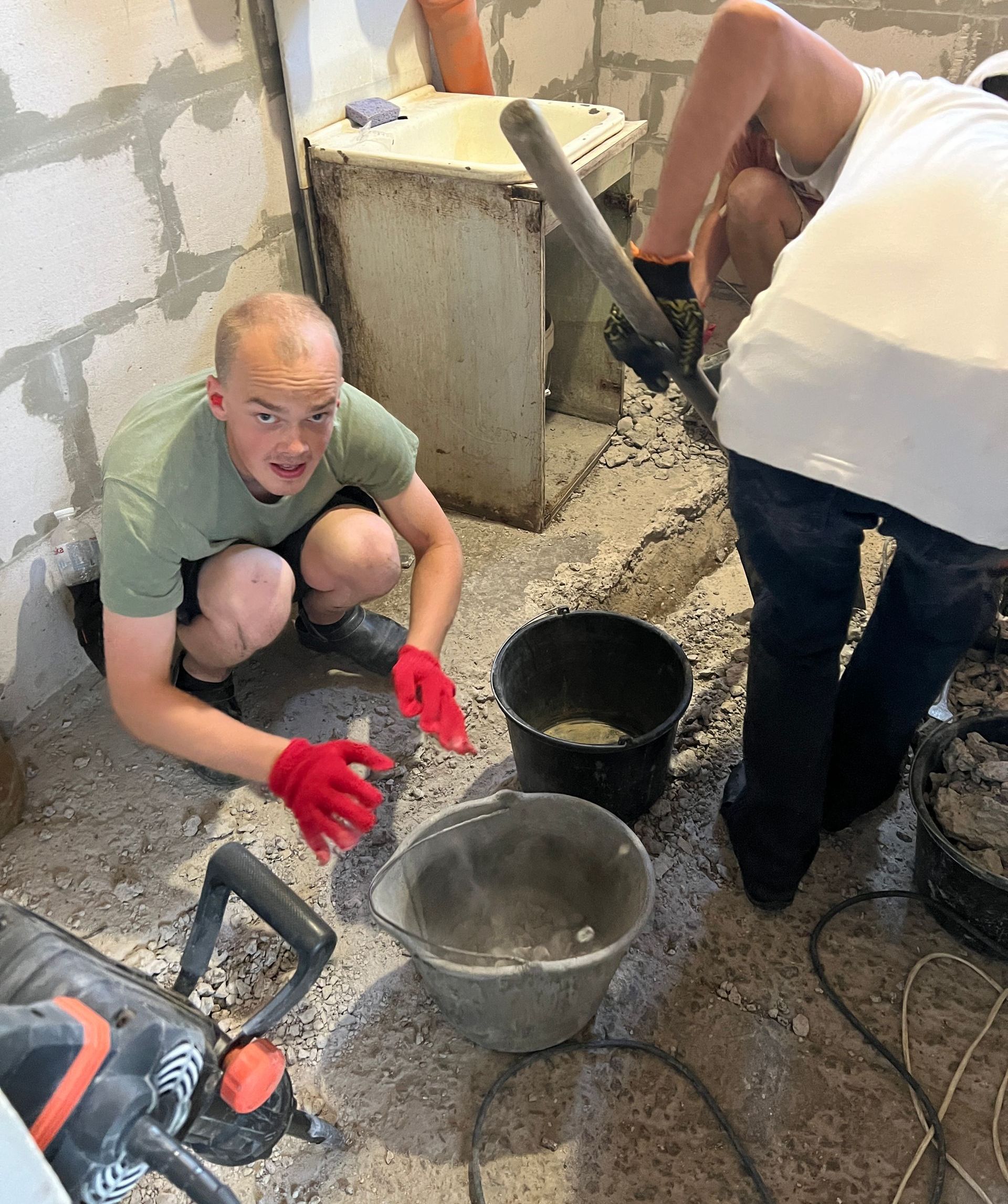 Arbeidstur med Dare2be i Ukraina med Helge Flatøy