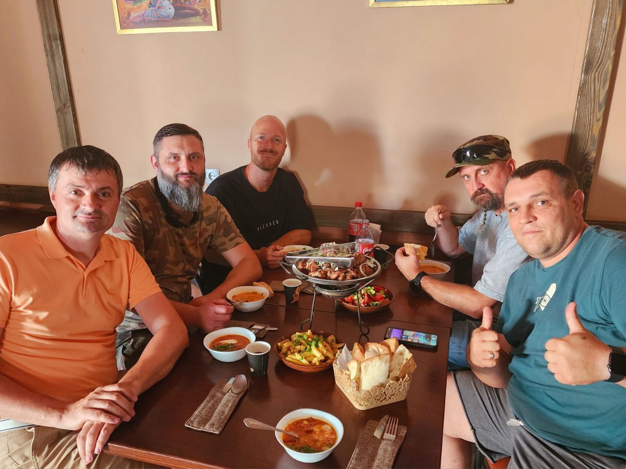 Lunch med lederene på rehabeliterings senteret i Dobropolie
