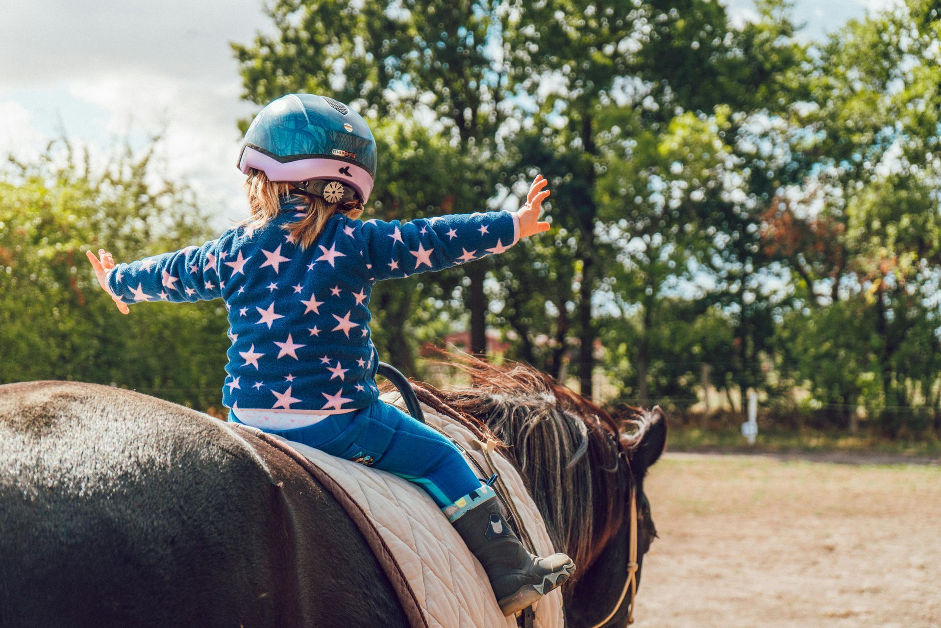 Full Circle Foundation Foster Children Equine Program