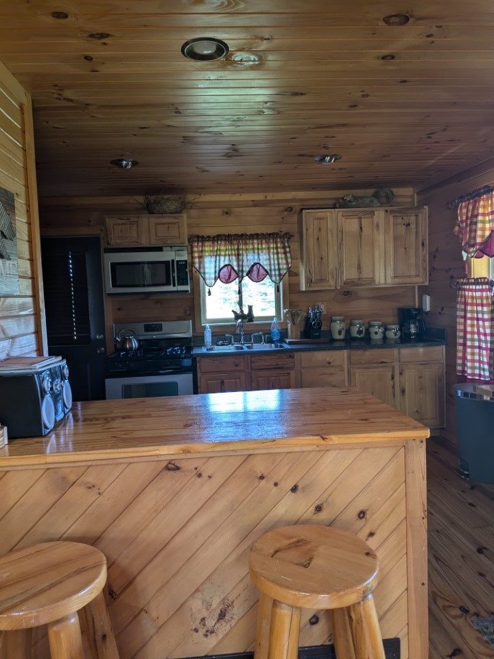 cozy cabin 10