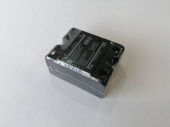 Relevador estado solido INPUT- OUTPUT
