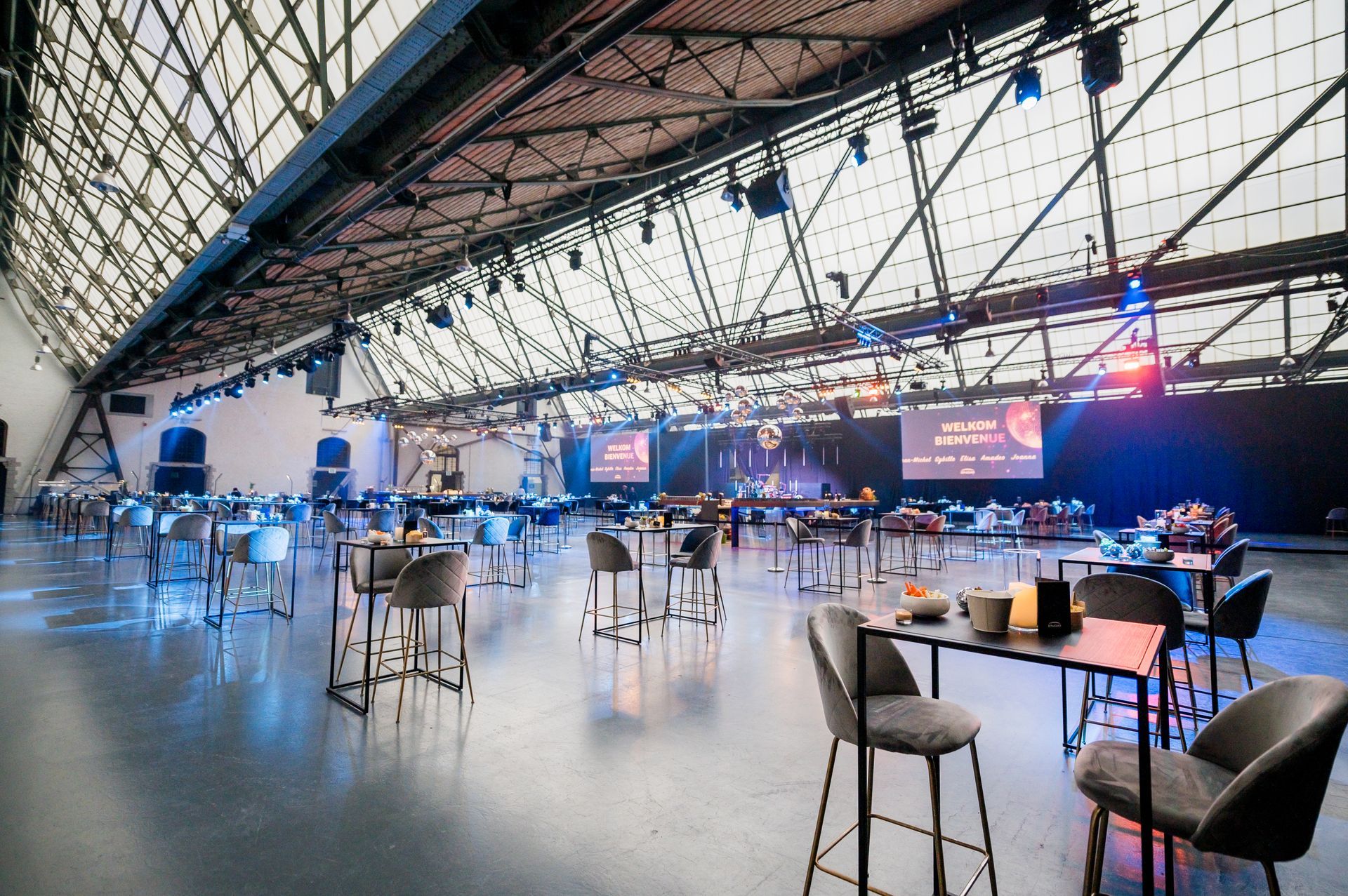 Grand banquet à tour et taxi pour + de 1000 personnes - traiteur biorganic à Bruxelles