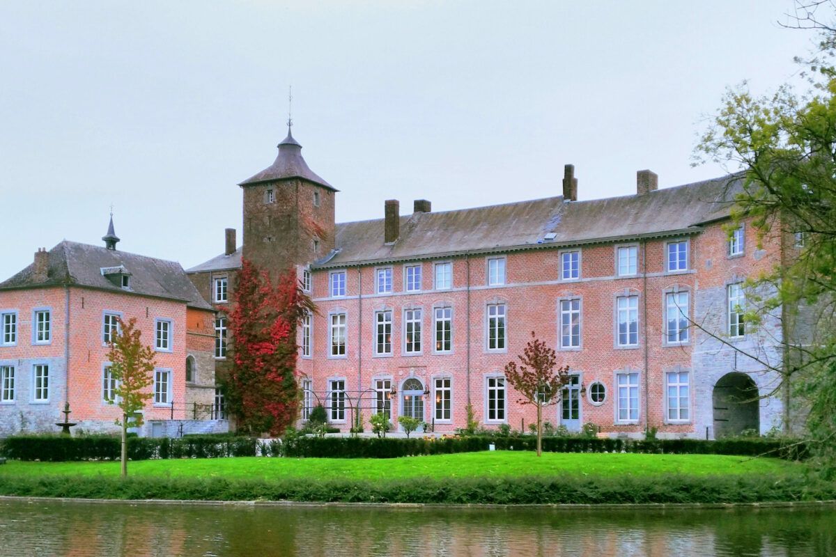 Un chateau comme salle de réception à un évent - biorganic