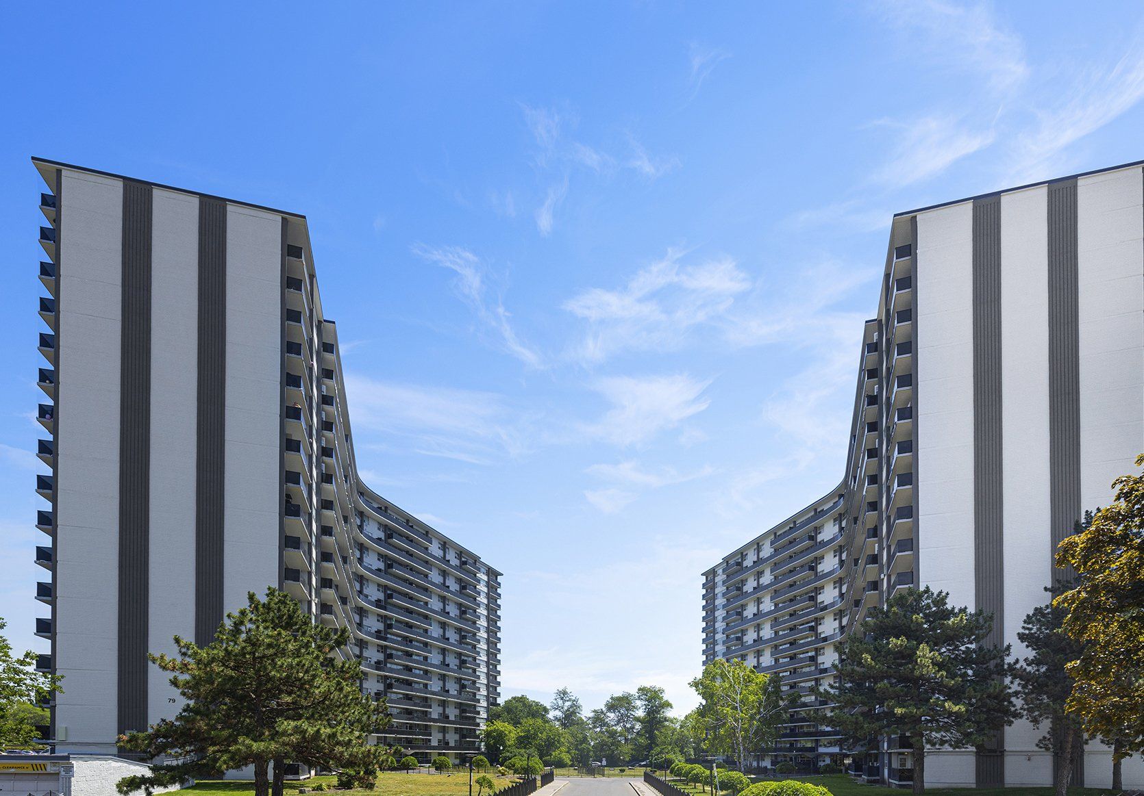 Large Apartments for Rent in East York