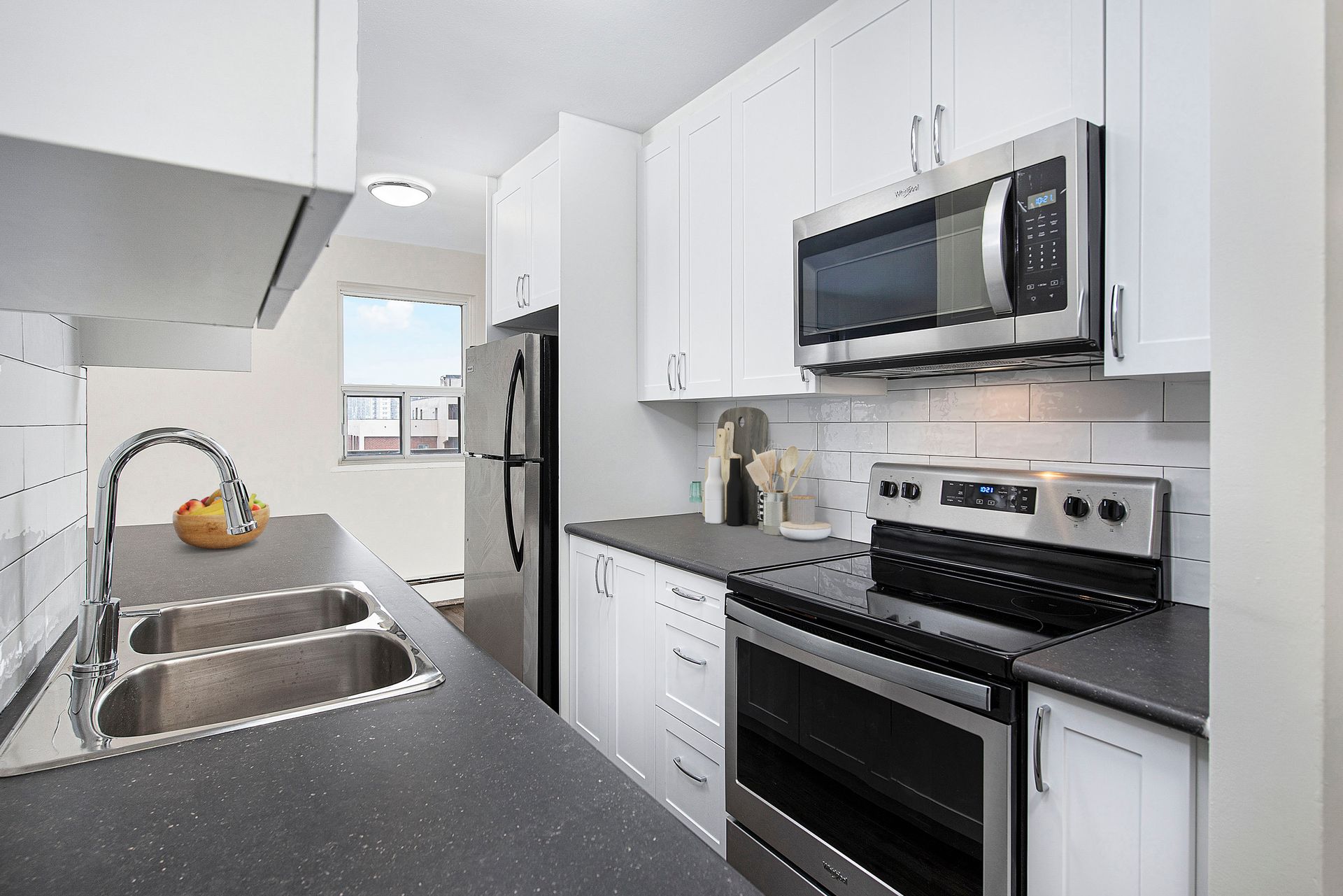 Large Apartments for Rent in East York