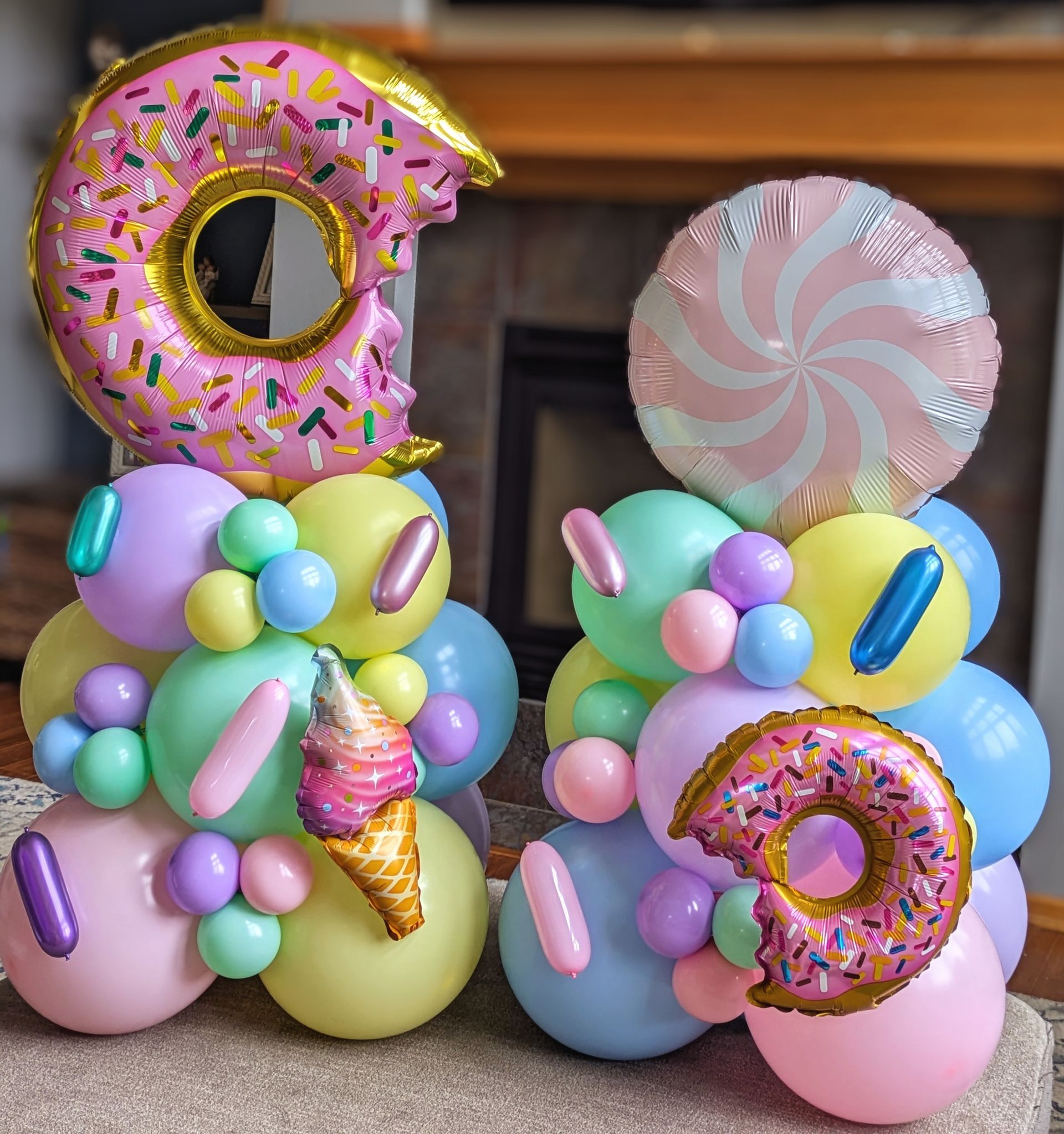 donut balloon display