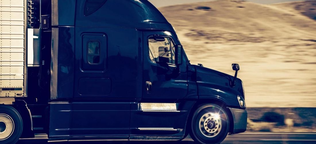 large semi tow truck