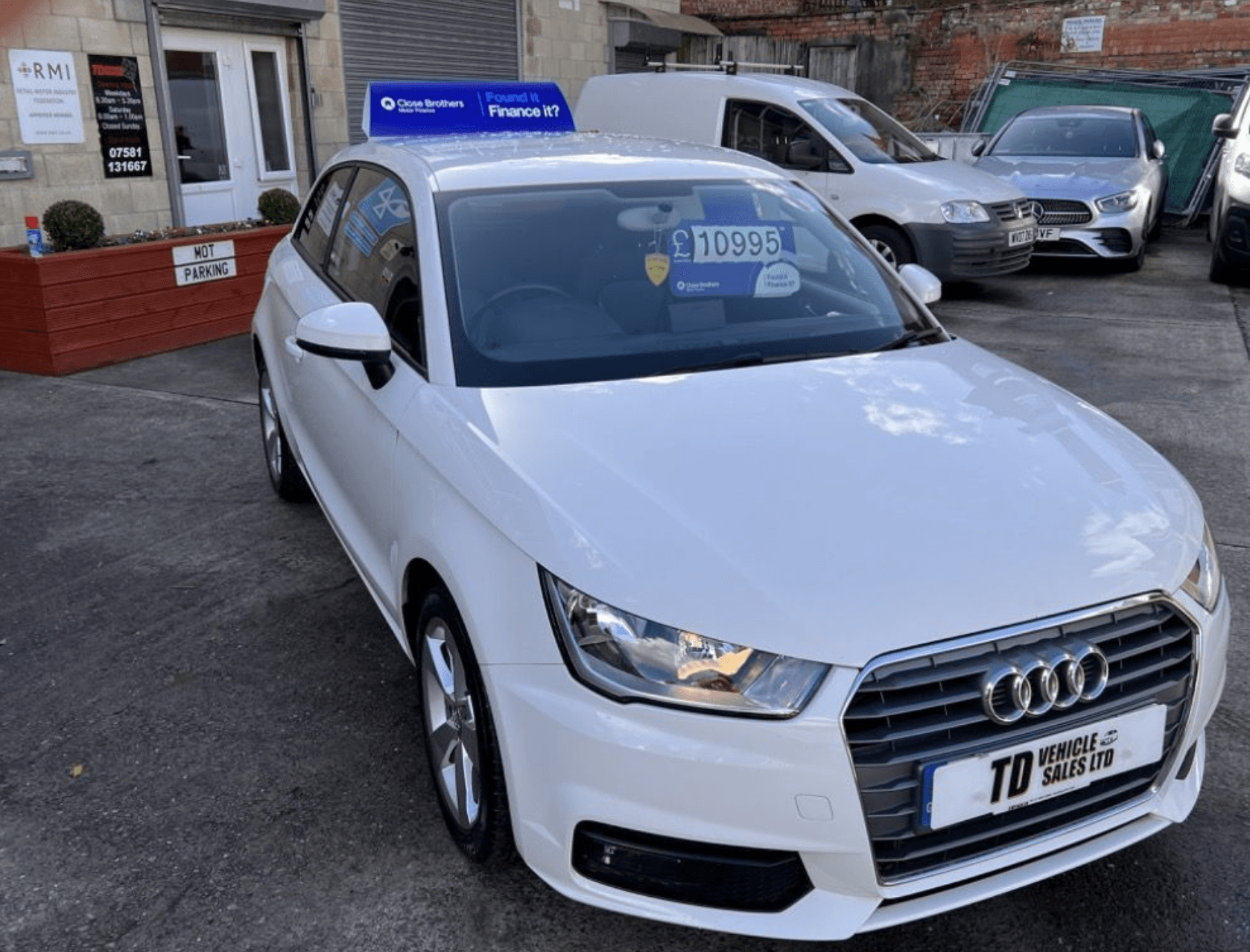 TD Vehicle Sales LTD / Used car sales in Bristol