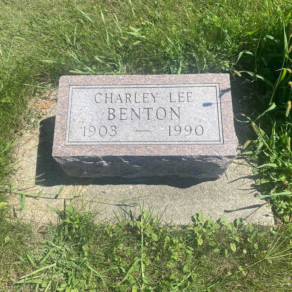 Beveled Monument — Mount Ayr, IA — Eighmy Friedrich Monument Co