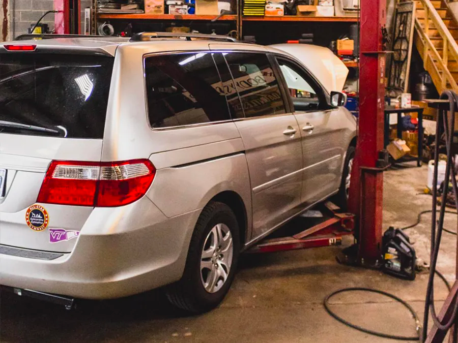 You Need Transmission Repair in Raleigh If You Spot These Warning Signs