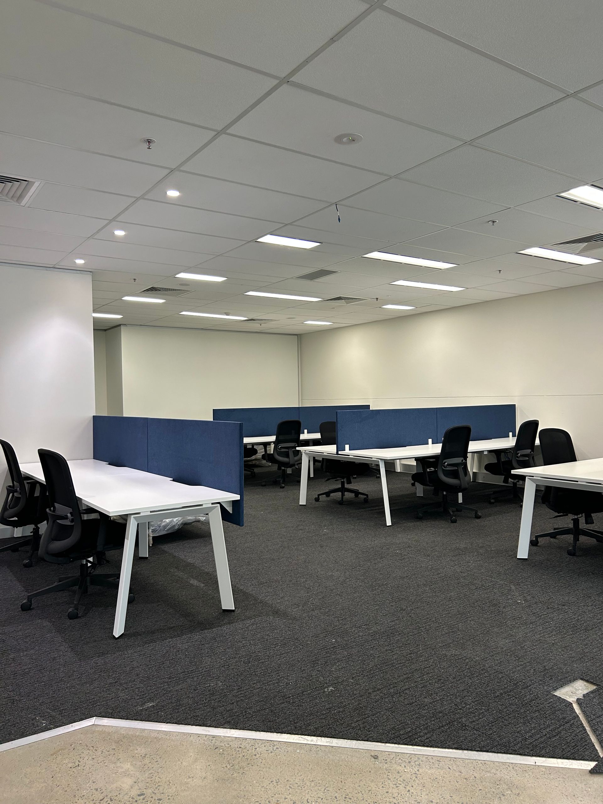 Commercial cabinet maker