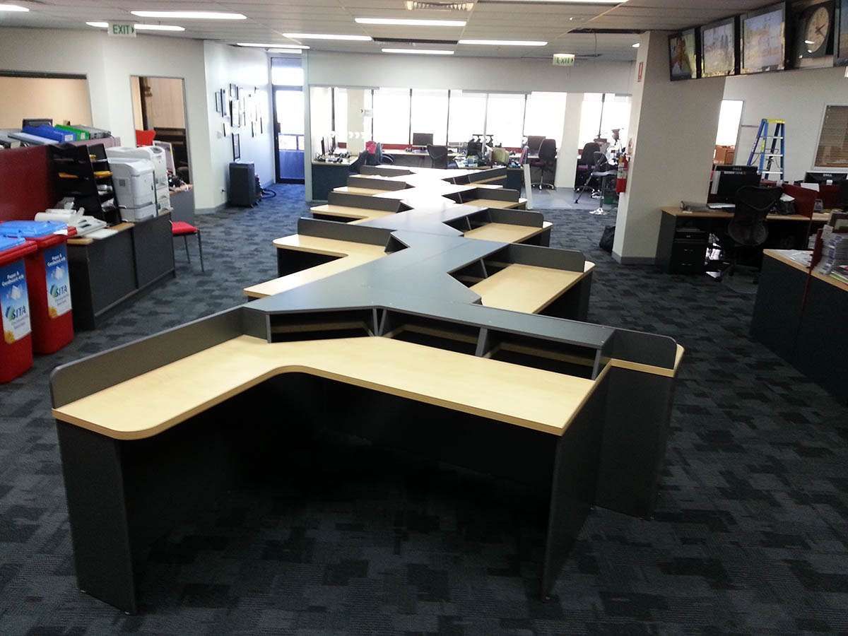 custom office desks brisbane