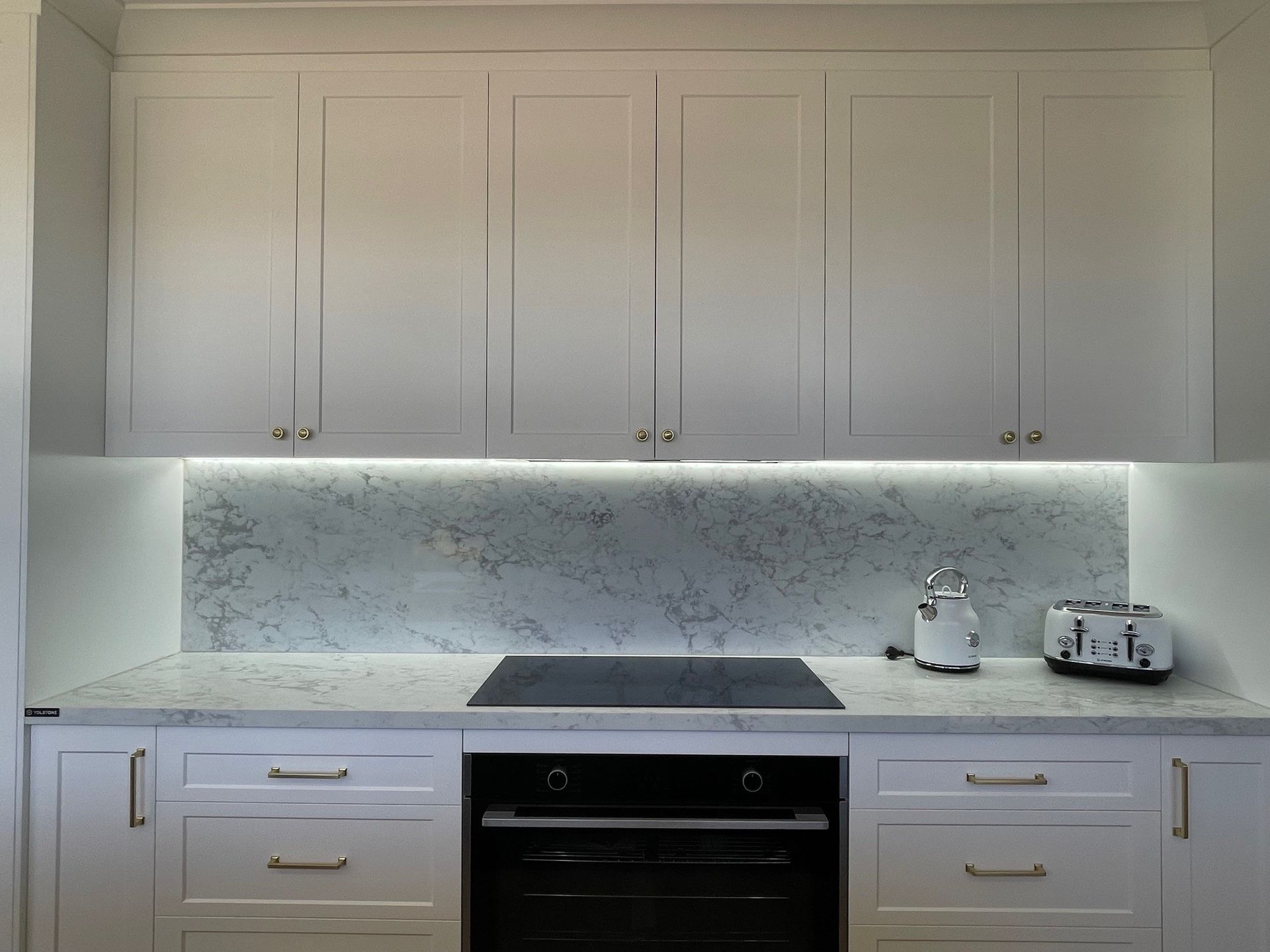kitchen cabinet maker brisbane