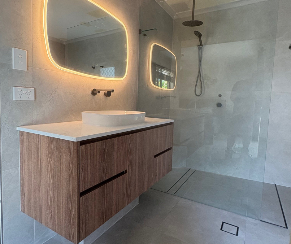 custom bathroom vanities