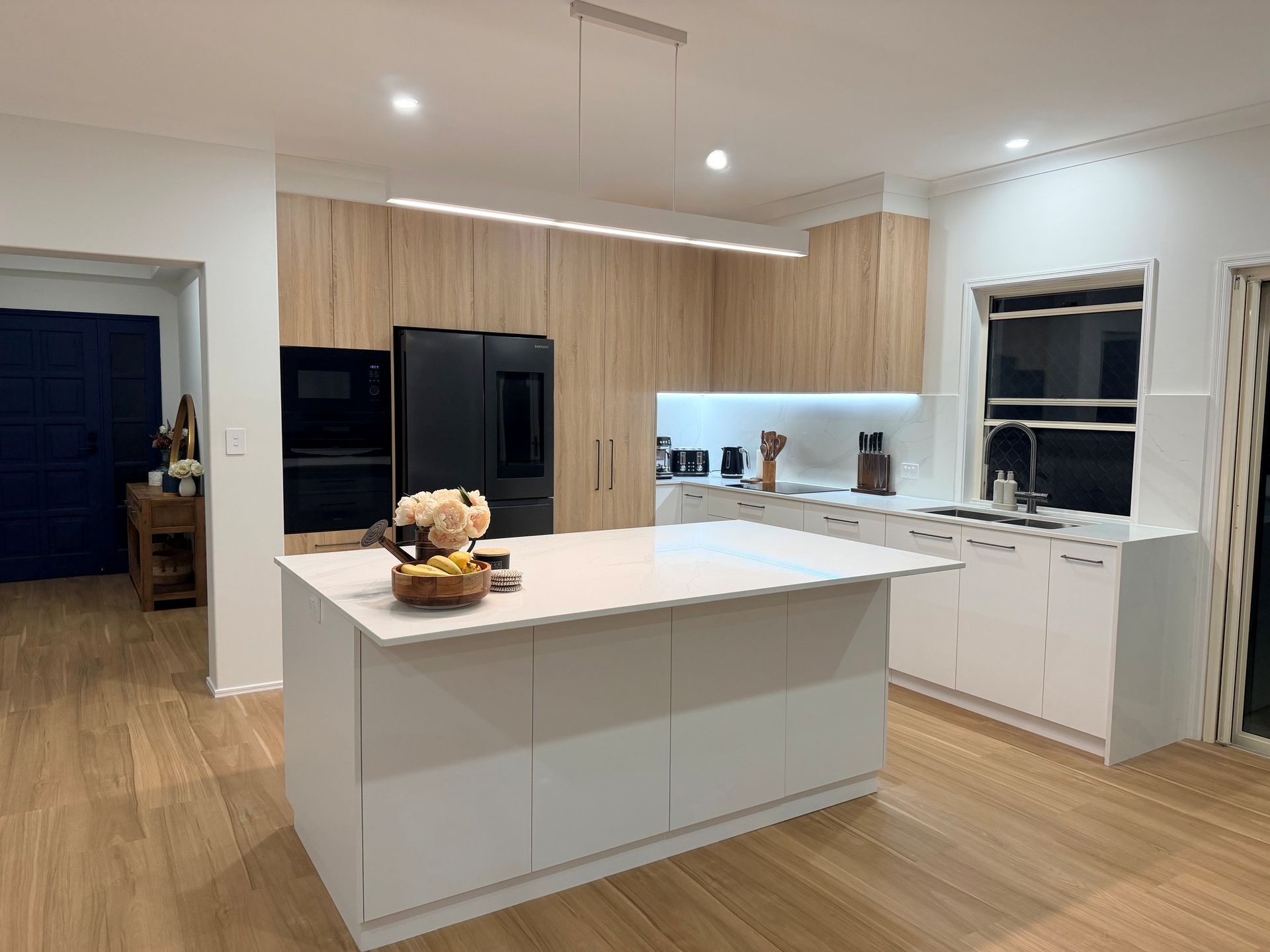 kitchen cabinet maker