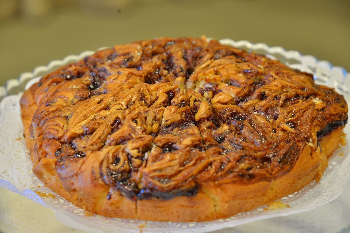 Torta fresca per la colazione a Sirmione 