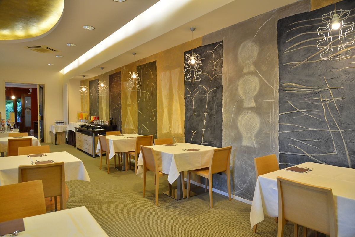 vista sala colazione interna Hotel Luna