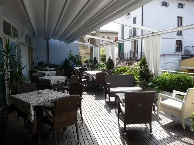 Terrazza colazione Hotel Luna di Sirmione
