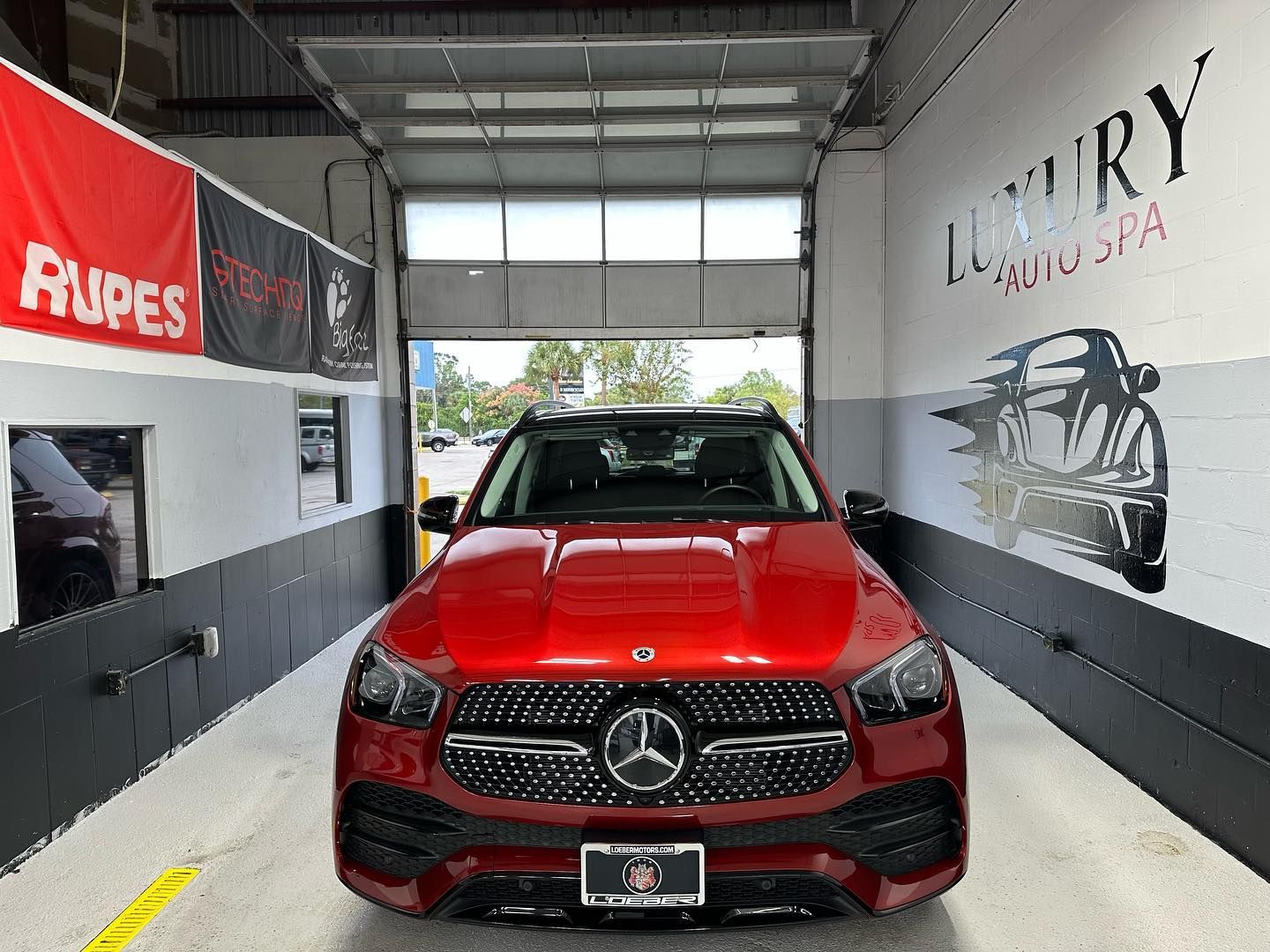 Red Car