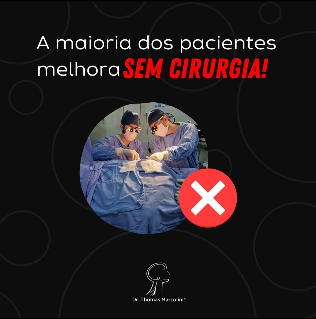 Card com foto de equipe cirúrgica mascarada e o texto