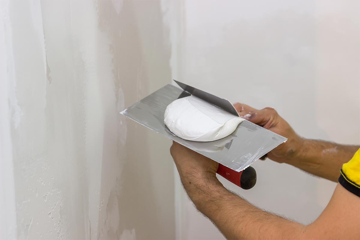 Plasterboard Wall Repair By Toowoomba Handyman Company