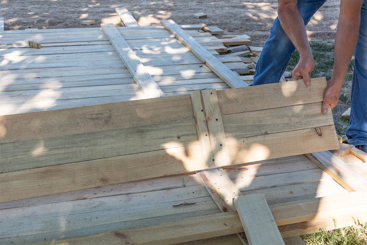 Timber Paling Fence Repair Service In Toowoomba