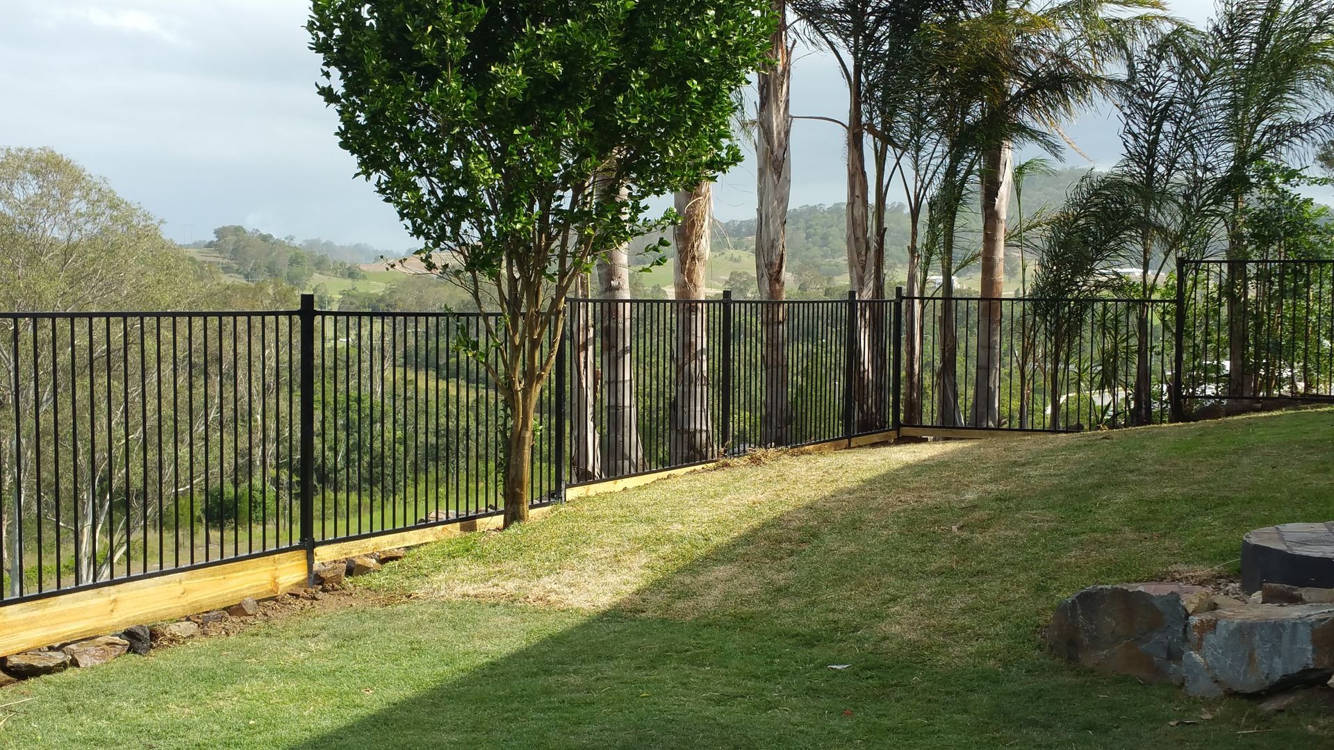 fencing company gold coast