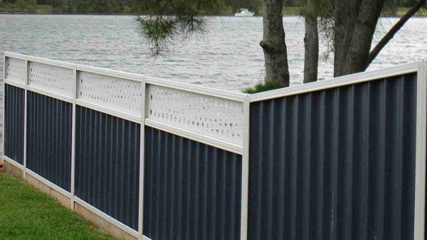 privacy fencing gold coast
