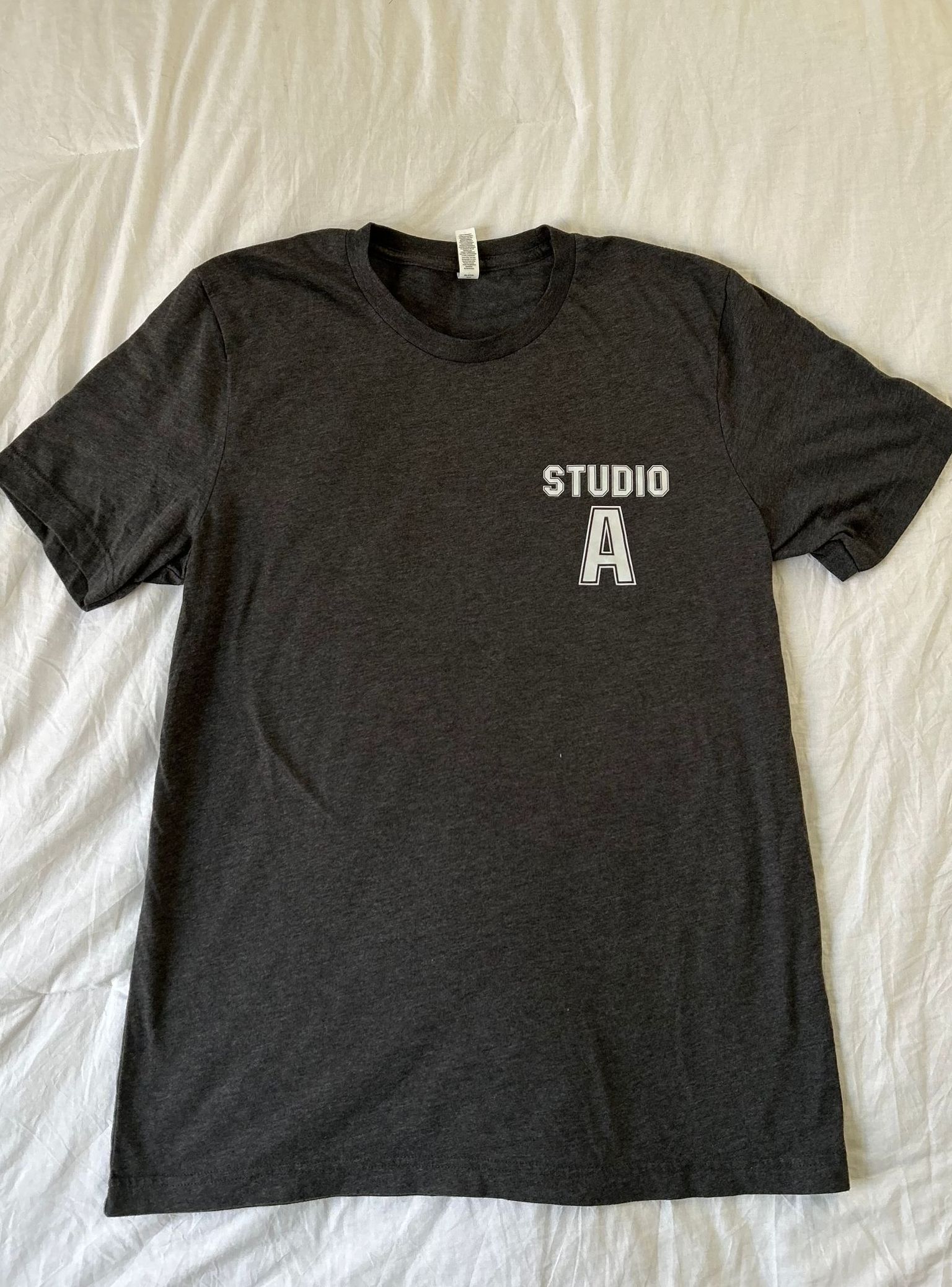 FAMILY NAME TEE (maroon)
