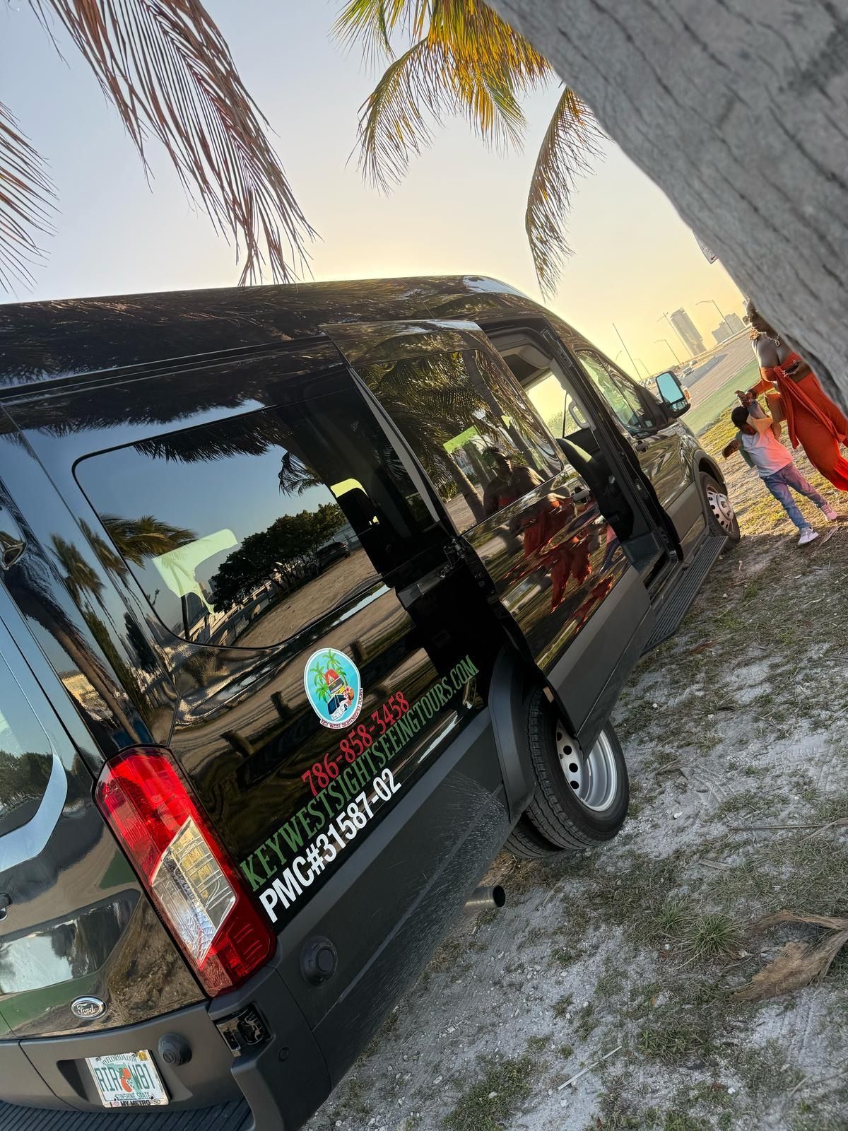 Miami VIP Bus Tour – Semi-private small group tour departing from South Beach
