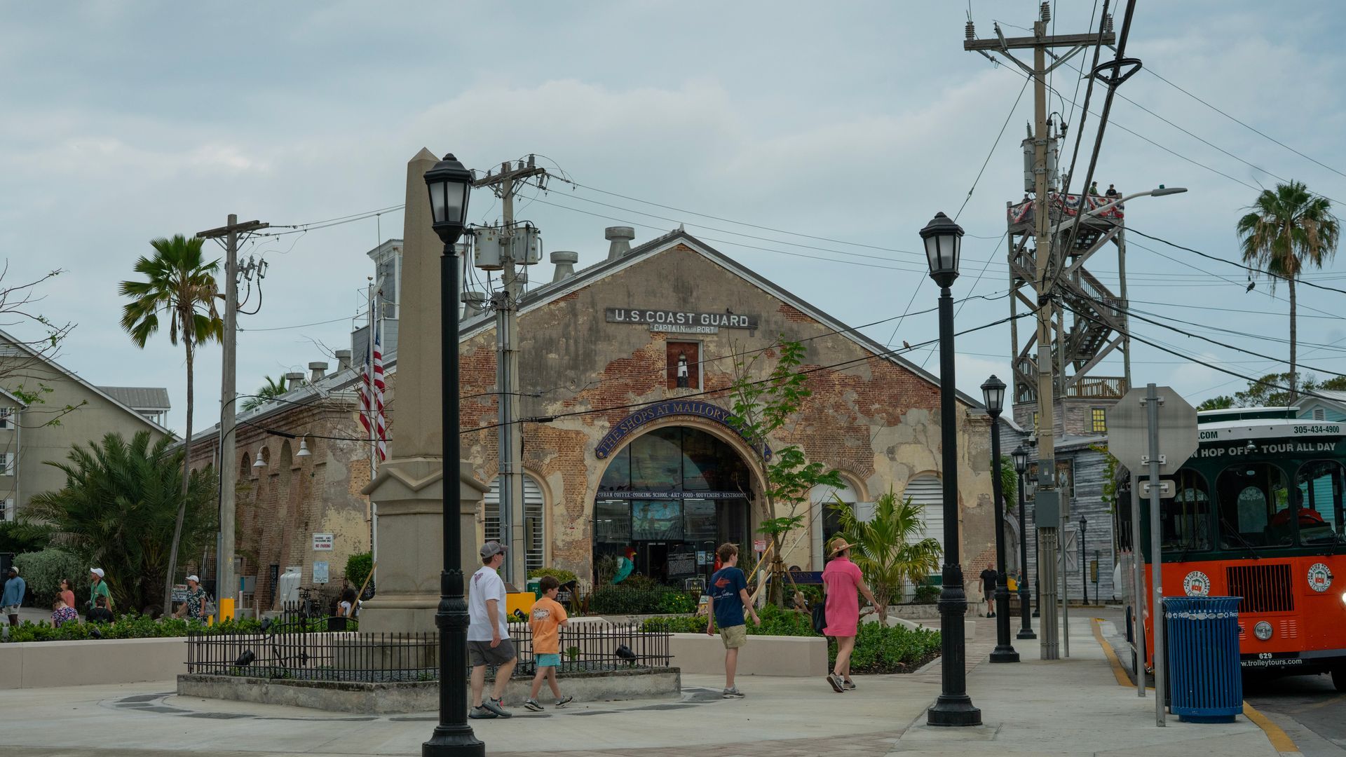 Mallory Square shops and historic Key West sights during a Miami to Key West bus tour
