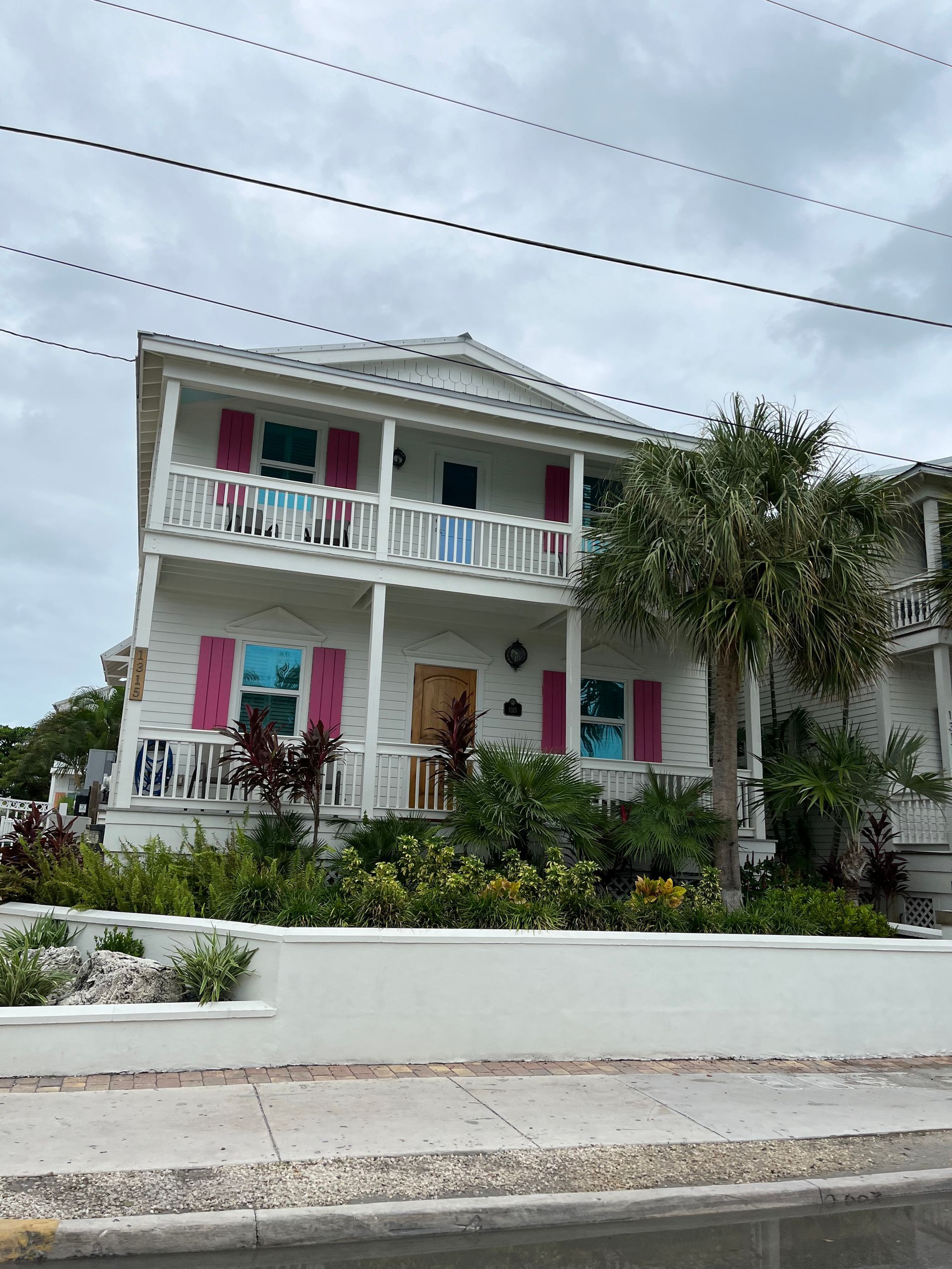 Colorful Key West house spotted during a Miami to Key West sightseeing trip through the Florida Keys
