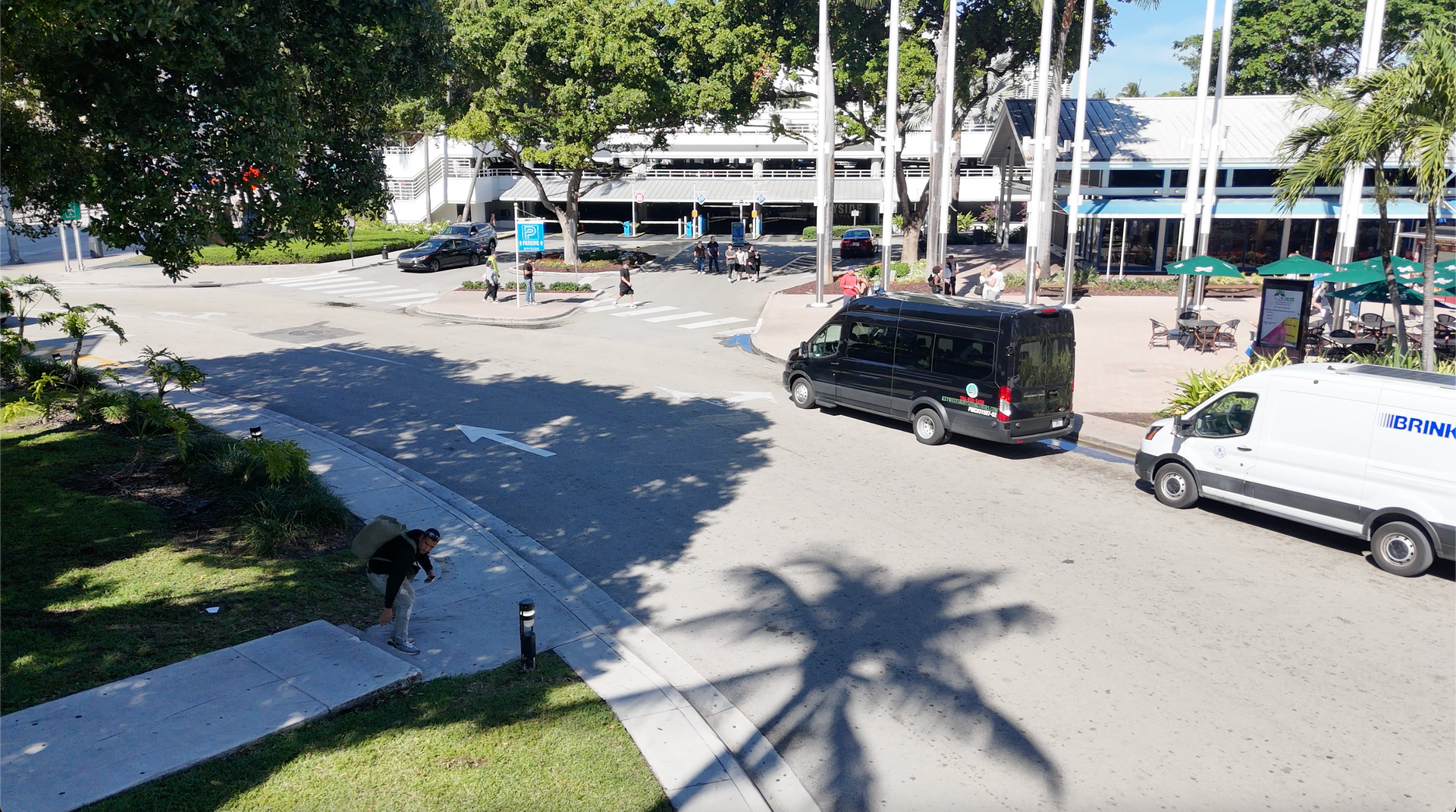 Miami tour bus