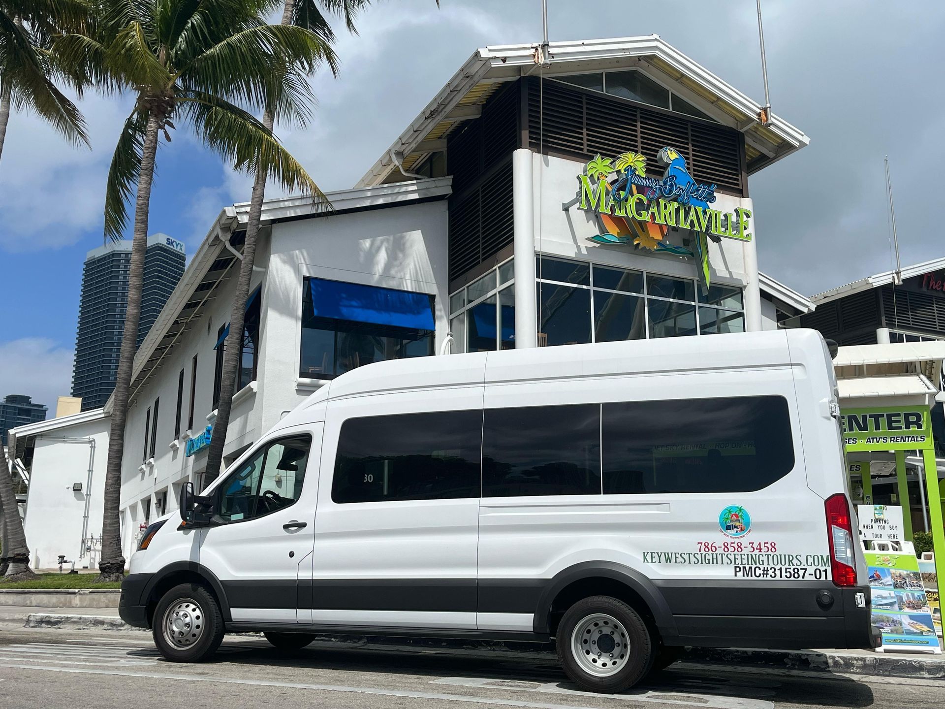 Miami Closed City Tour, white bus