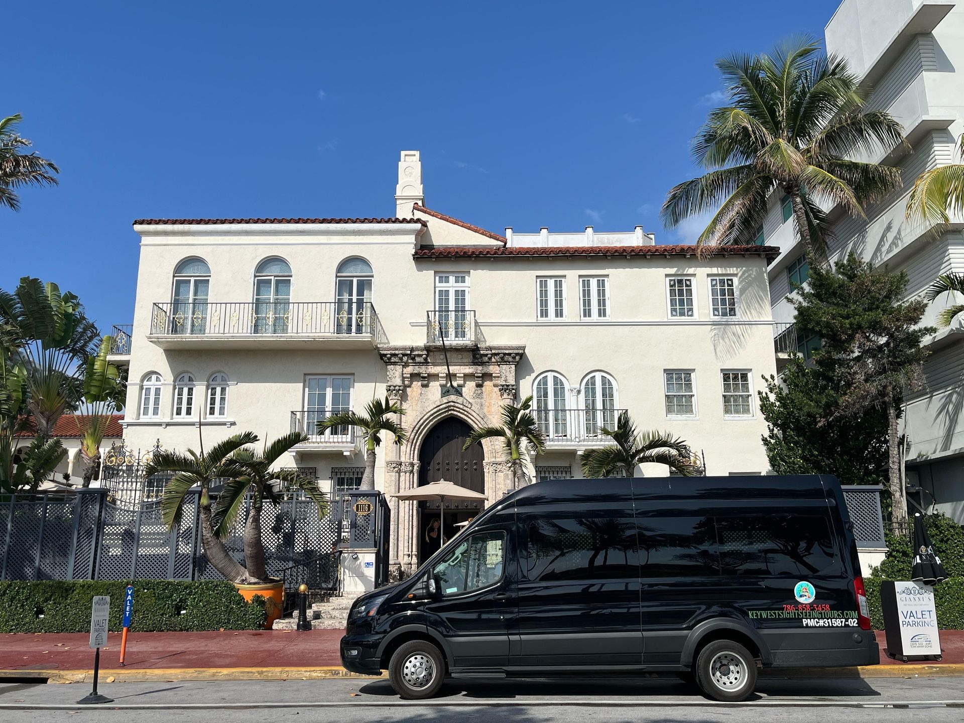 Explore the Versace Mansion with the benefits of a guided bus tour
