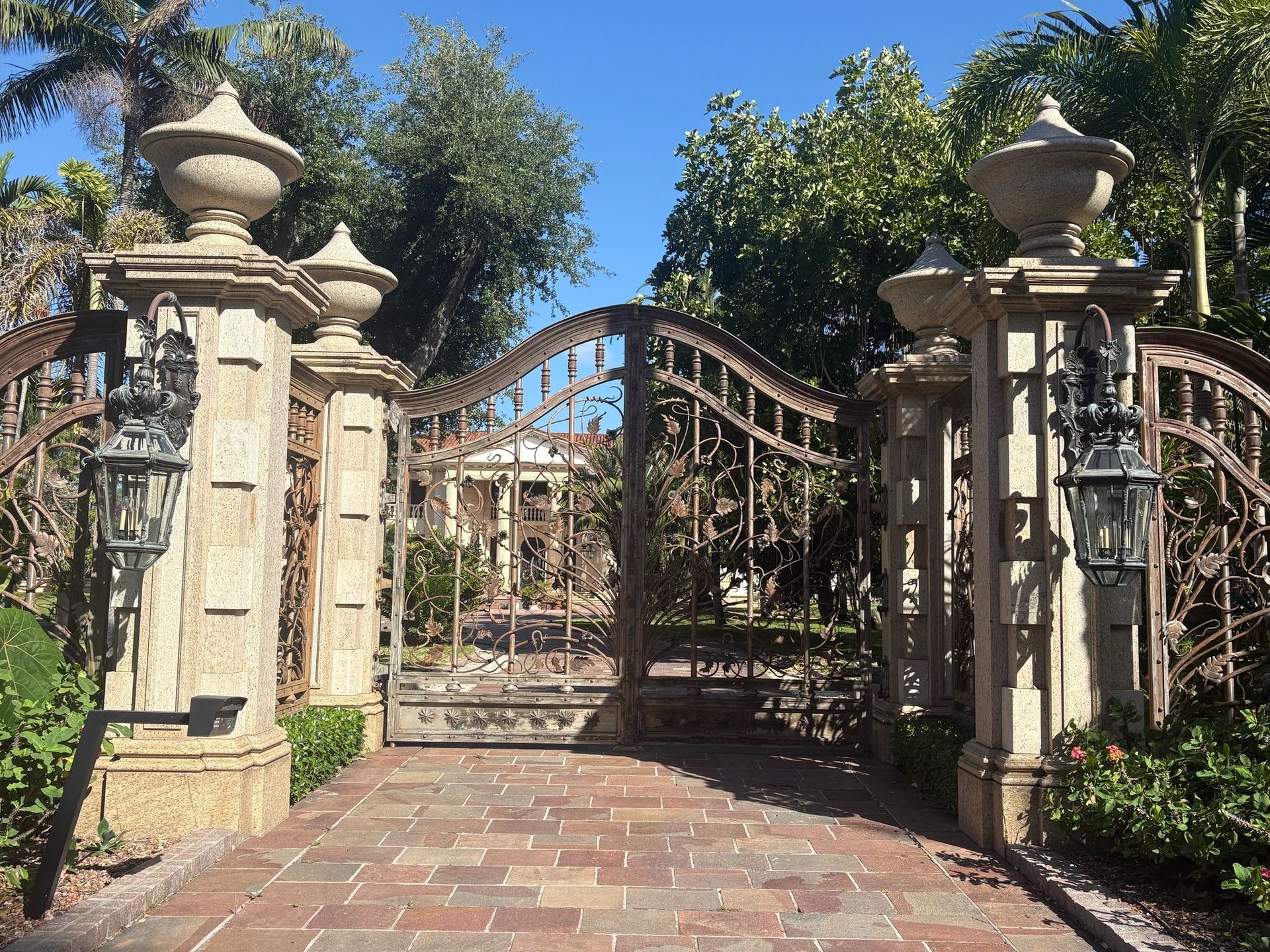 Beautiful gated mansion seen on the Miami Star Island City Tour