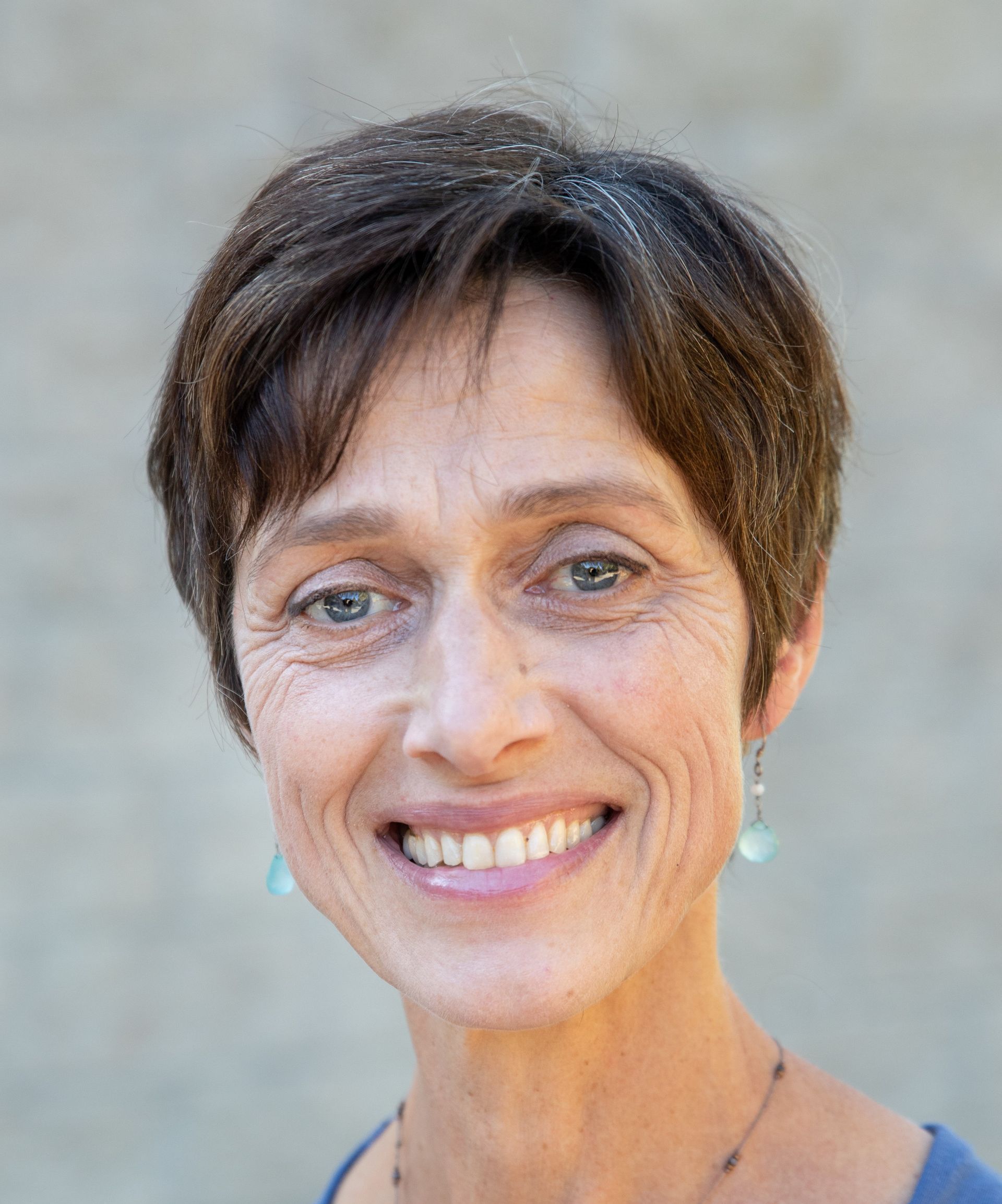 Elke Damesyn
Founder and Director
Board Chair