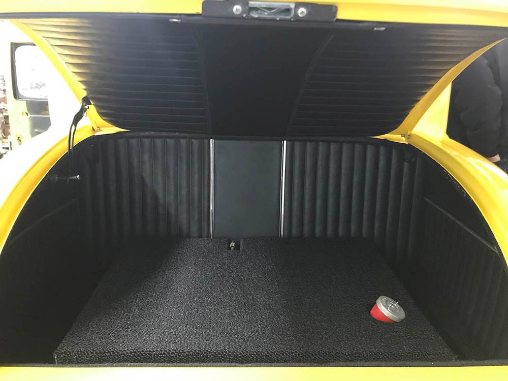 Trunk upholstery