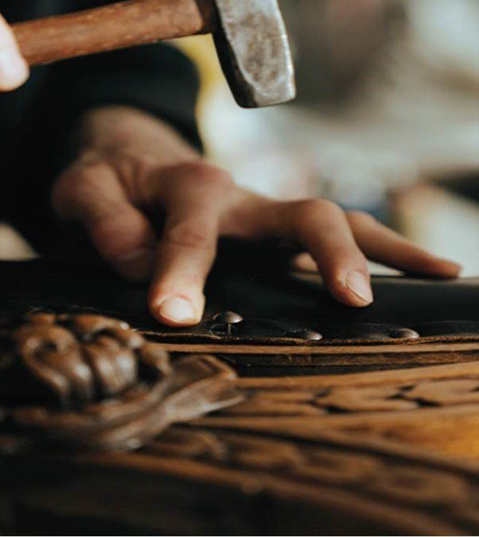 cómo reparar muebles de madera valladolid