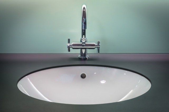 baños con suelo de madera laguna de duero